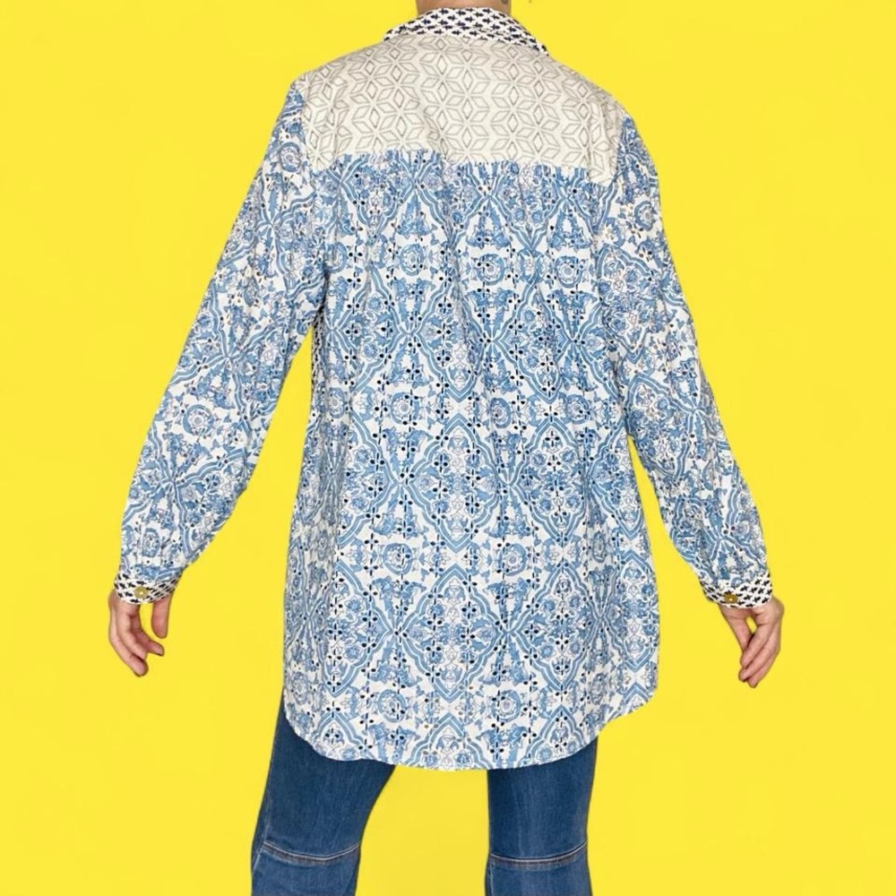 Soft Surroundings Blue & White Linen Eyelet Floral Embroidered Shirt - Picture 6 of 8